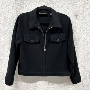 Express women’s m black jacket, front zipper, long sleeves, 2 front pockets